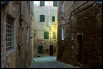 Narrow streets at dawn. Siena, Tuscany, Italy