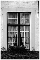 Window, Beguinage. Bruges, Belgium (black and white)