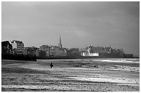 Beach and old town, Saint Malo. Brittany, France ( black and white)
