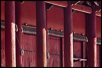 Pilars and bays of main shrine, Jongmyo. Seoul, South Korea (color)