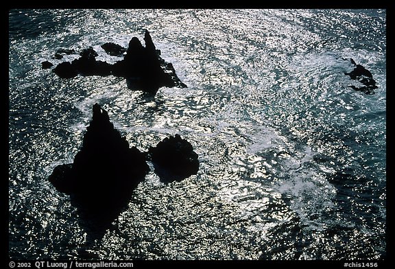 Pointed rocks and ocean, Cathedral Cove, Anacapa Island. Channel Islands National Park, California, USA.