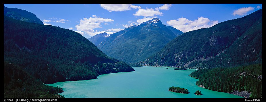 Turquoise colored lake and mountains. North Cascades National Park (color)
