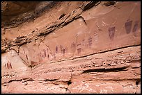 Oblique view of entire Great Gallery panel, Horseshoe Canyon. Canyonlands National Park, Utah, USA. (color)