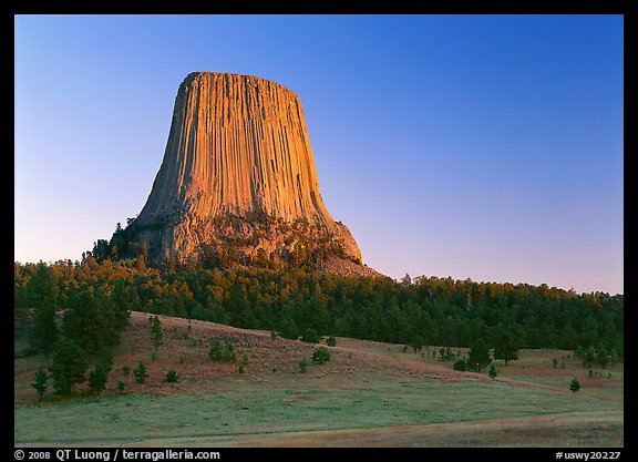 Phonolite porphyry monolith, sunset, Devils Tower National Monument. Wyoming, USA