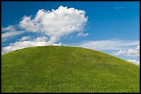 Emerald Mound, constructed between 1300 and 1600. Natchez Trace Parkway, Mississippi, USA (color)