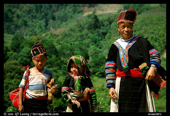 Hmong family near Lai Chau. Northwest Vietnam (color)