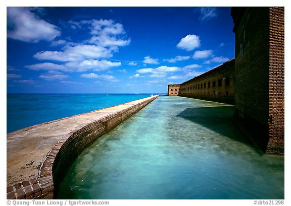 Dry Tortugas  National Park, Florida.  ()