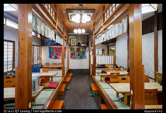 Restaurant with Japanese-style seating, Fujisawa. Japan (color)