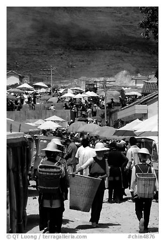 Periphery of  Monday market frequented by hill tribespeople. Shaping, Yunnan, China (black and white)