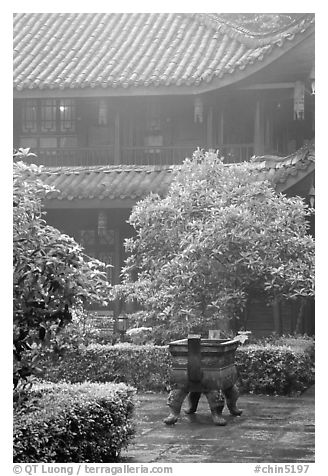 Wannian Si temple in the fog. Emei Shan, Sichuan, China (black and white)