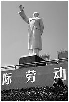 Statue of Mao Ze Dong. Chengdu, Sichuan, China ( black and white)