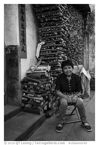 Wood seller. Xidi Village, Anhui, China (black and white)