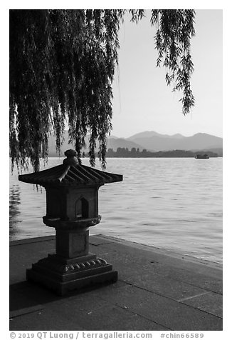 Urn on West Lake shore. Hangzhou, China (black and white)