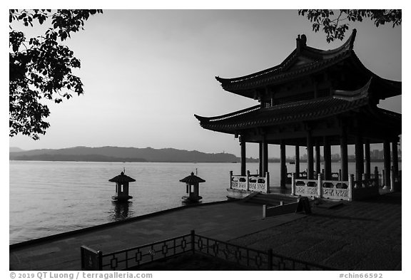 Imperial Pieer, Cuiguang Pavilion, West Lake. Hangzhou, China (black and white)