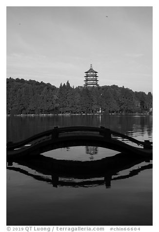 Long Bridge and Leifeng Pagoda, morning, West Lake. Hangzhou, China (black and white)