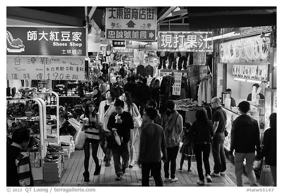Crowds in Shilin Night Market. Taipei, Taiwan (black and white)