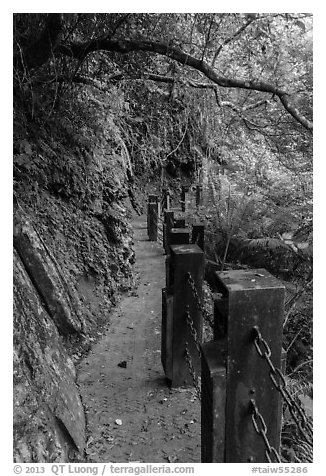 Cliffside trail, Taroko Gorge. Taroko National Park, Taiwan