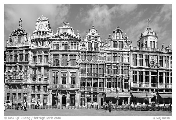 Baroque Guild houses, Grand Place. Brussels, Belgium (black and white)