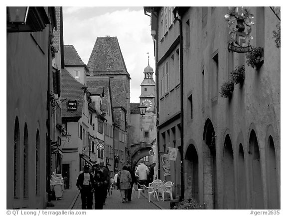 Old street. Rothenburg ob der Tauber, Bavaria, Germany (black and white)