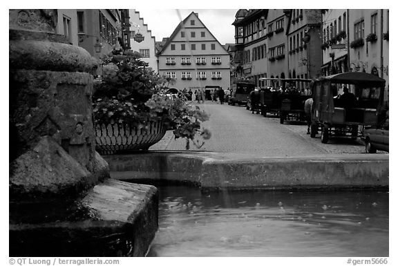 Fountain and street. Rothenburg ob der Tauber, Bavaria, Germany (black and white)