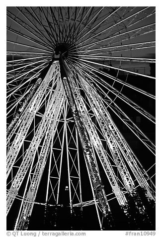 Lighted Ferris wheel in the Tuileries garden. Paris, France