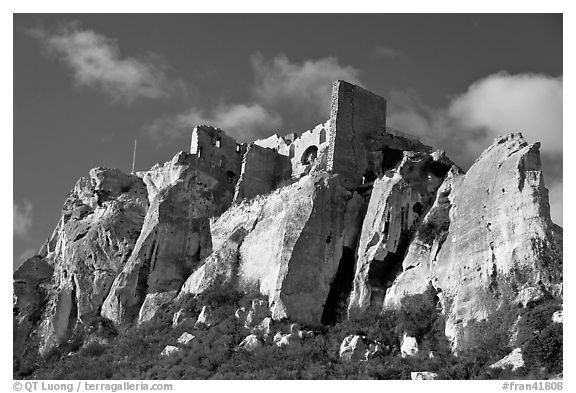 Rocky outcrop and ruined castle, Les Baux-de-Provence. Provence, France (black and white)