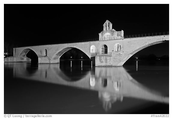 Pont d'Avignon at night. Avignon, Provence, France (black and white)
