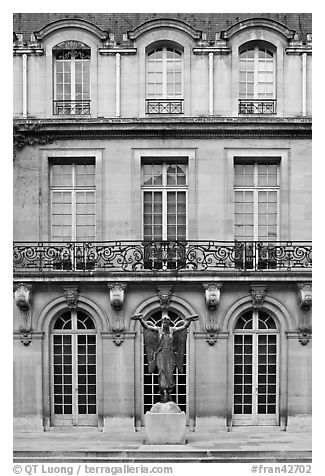 Facade of hotel particulier. Paris, France (black and white)