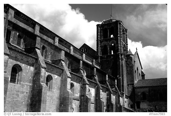 Side of the Romanesque church of Vezelay. Burgundy, France (black and white)