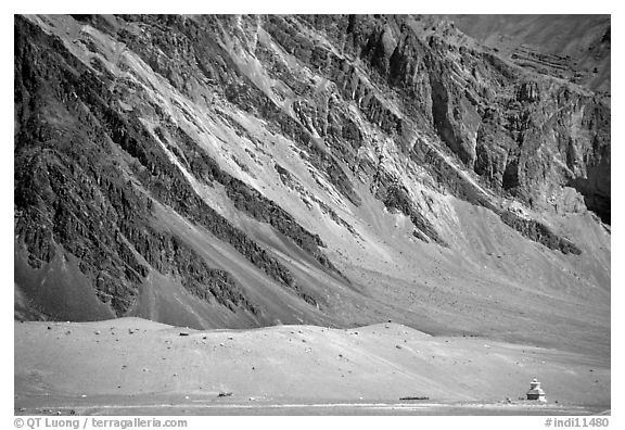 Chorten and mountain slopes, Zanskar, Jammu and Kashmir. India (black and white)