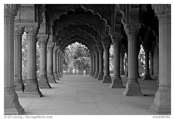 Diwan-i-Am (Hall of public audiences), Red Fort. New Delhi, India (black and white)