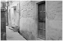 Narrow street. Jodhpur, Rajasthan, India ( black and white)