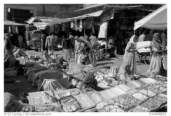 Jewelry stand in Sardar market. Jodhpur, Rajasthan, India (black and white)