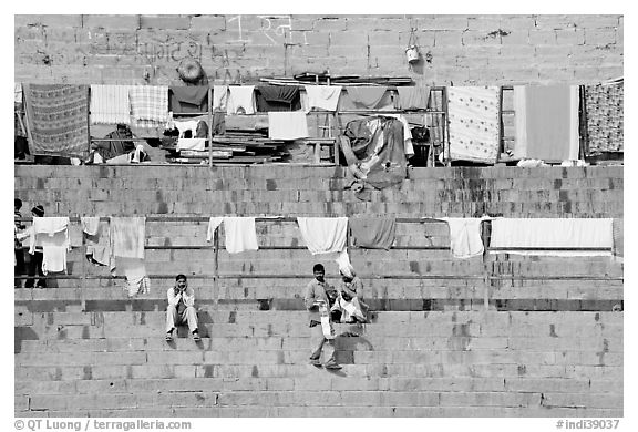 Laundry and steps. Varanasi, Uttar Pradesh, India (black and white)