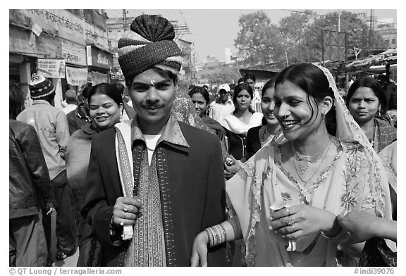 Bride and groom in a street. Varanasi, Uttar Pradesh, India (black and white)