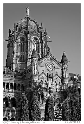 Cathedral-like Chhatrapati Shivaji Terminus main tower. Mumbai, Maharashtra, India (black and white)