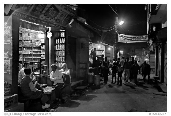 Store and street by night, Taj Ganj. Agra, Uttar Pradesh, India