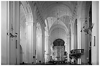 Se Cathedral interior in Corinthian style, Old Goa. Goa, India (black and white)