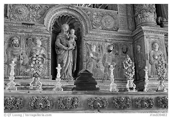 Detail of gilded and carved woodwork, Church of St Francis of Assisi, Old Goa. Goa, India (black and white)