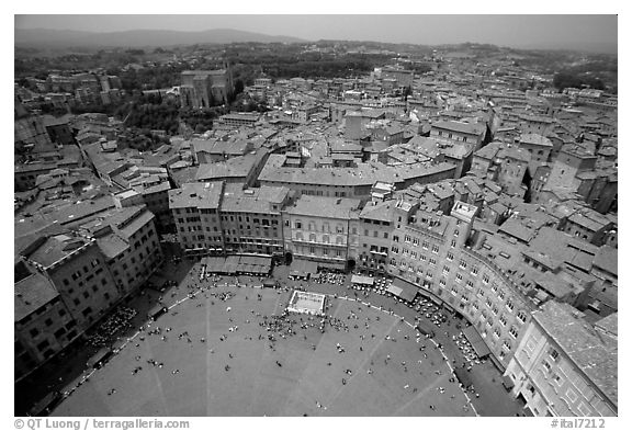 Piazza Del Campo and houses seen from Torre del Mangia. Siena, Tuscany, Italy (black and white)