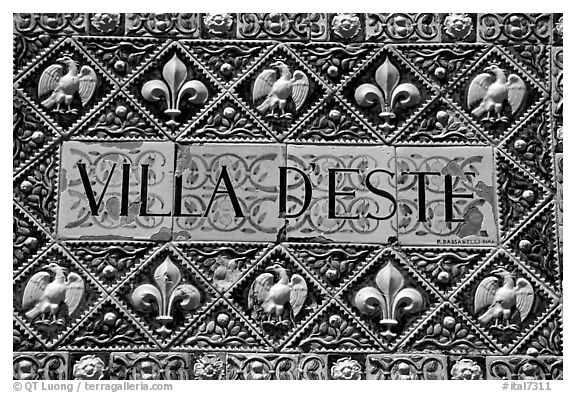 Ceramic sign at the entrance of Villa d'Este. Tivoli, Lazio, Italy