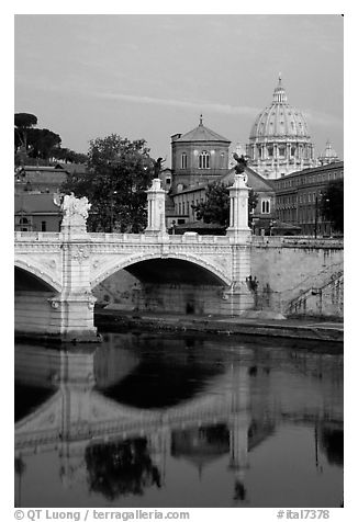 Ponte Sant'Angelo and Basilica San Pietro, sunrise. Vatican City