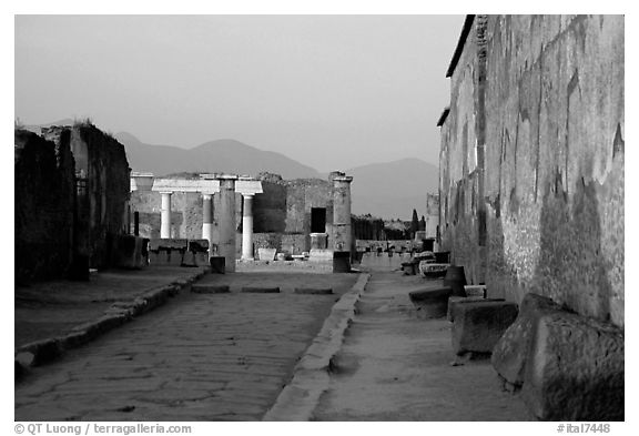 Via Marina at sunset. Pompeii, Campania, Italy (black and white)