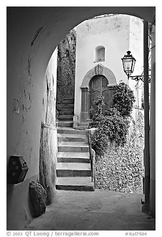 Arch and stairs, Positano. Amalfi Coast, Campania, Italy