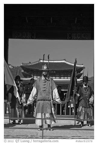 Joseon guards and Gyeongbokgung palace. Seoul, South Korea