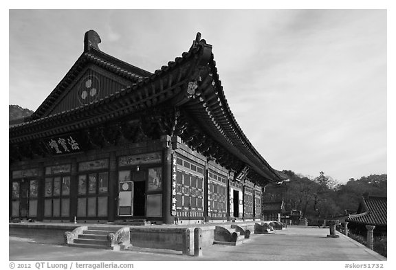 Daejeokkwangjeon (Hall of Great Silence and Light), Haein-sa Temple. South Korea