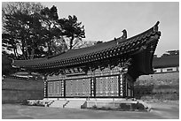 Side hall, Haein sa Temple. South Korea ( black and white)