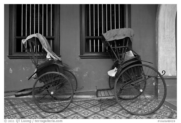 Bicycle rickshaws, Cheong Fatt Tze Mansion. George Town, Penang, Malaysia