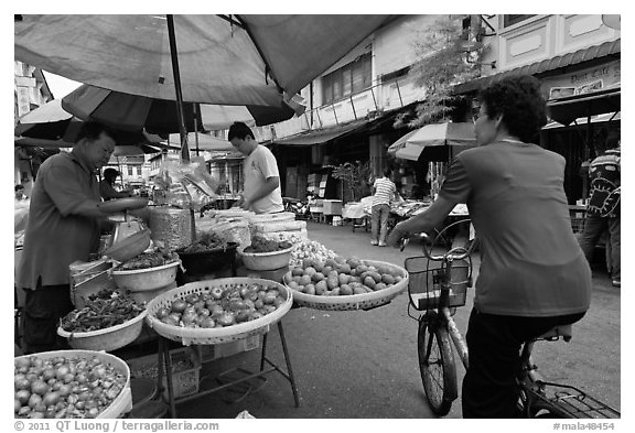 Street market, chinatown. George Town, Penang, Malaysia (black and white)