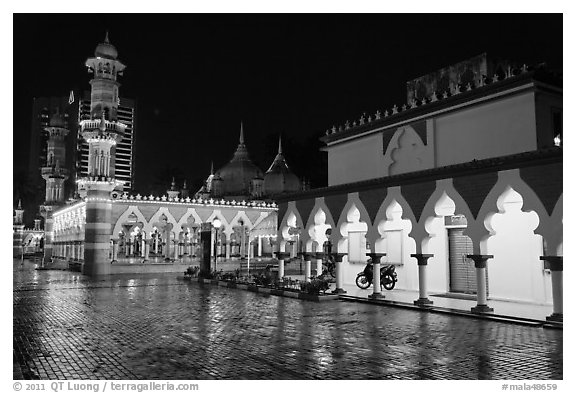 Masjid Jamek mosque at night. Kuala Lumpur, Malaysia (black and white)